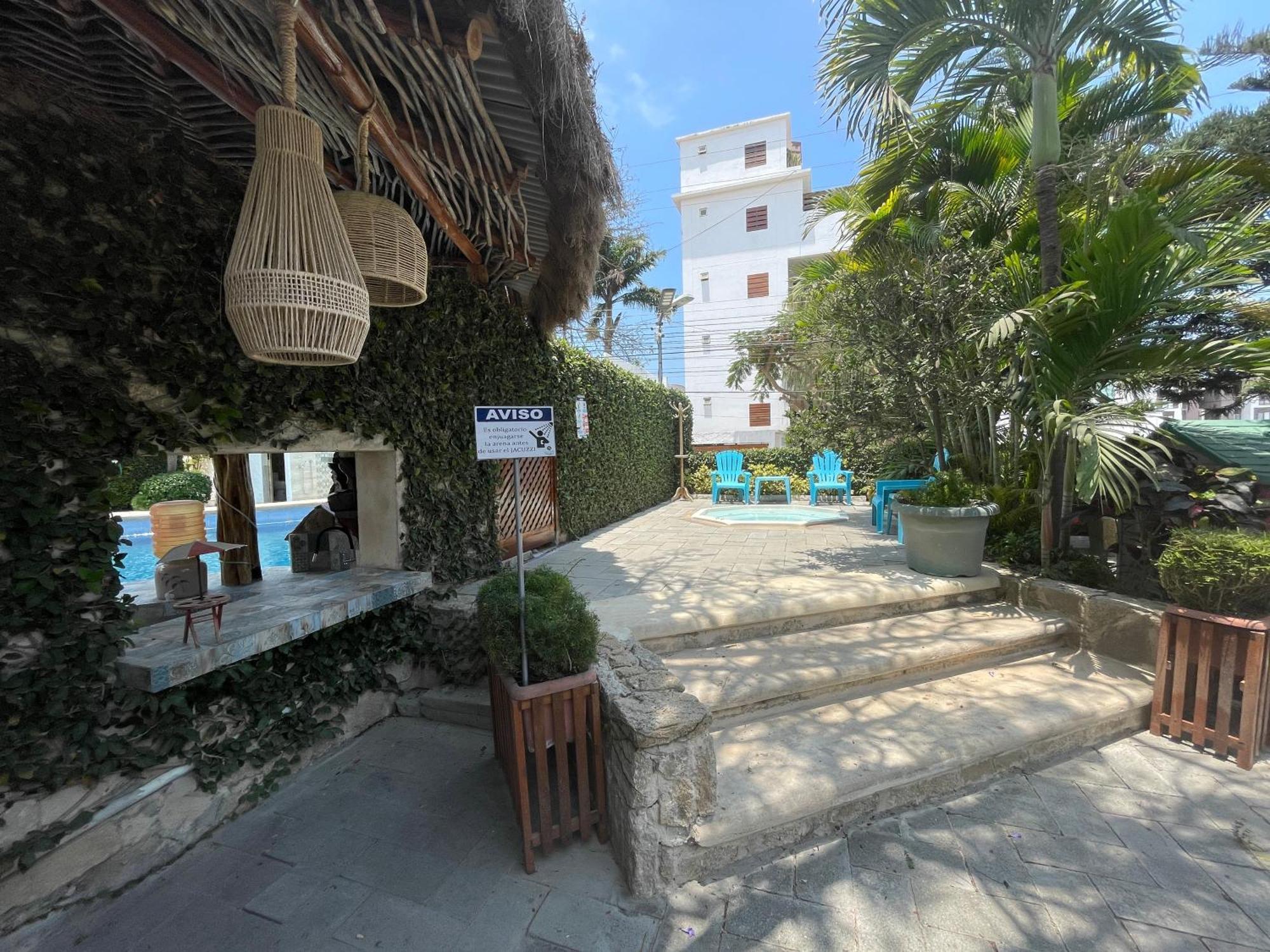 Hosteria Punta Blanca Hotel Exterior photo